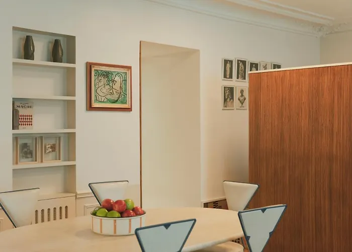 Pied A Terre Palestro Apartment *