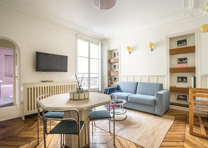 Pied A Terre Palestro Apartment Paris